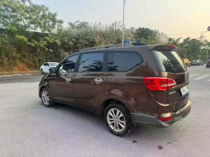 南宁16年宝骏7308