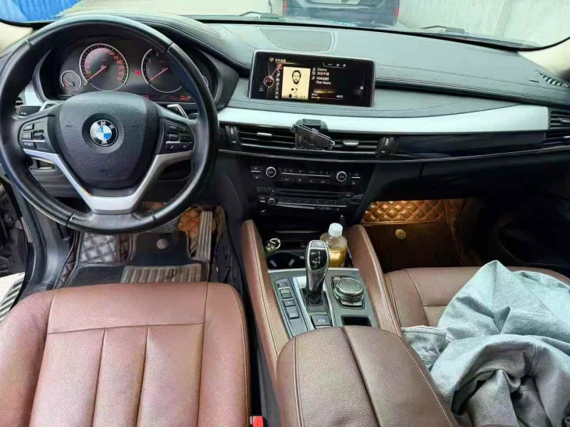 衢州16年宝马X64