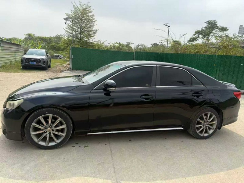 中山12年丰田锐志5