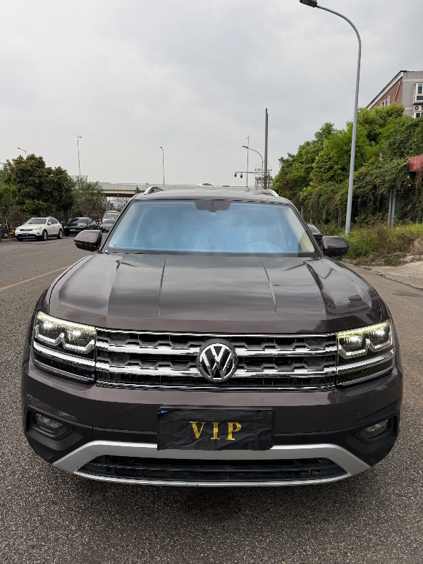 成都18年大众途昂1