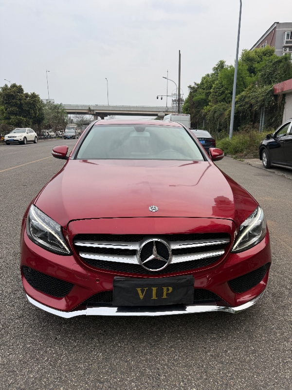 成都17年奔驰C1