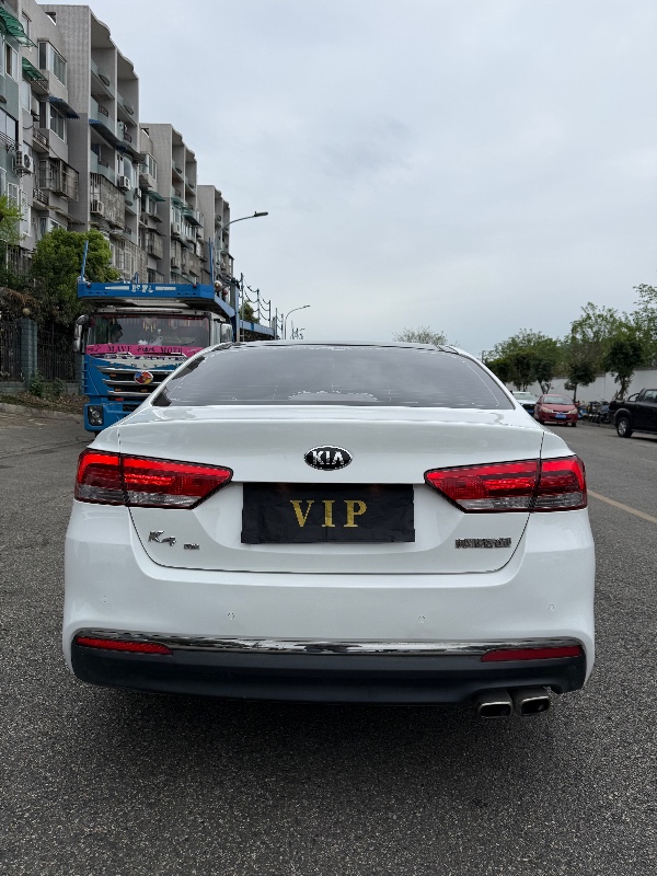 成都16年起亚K45