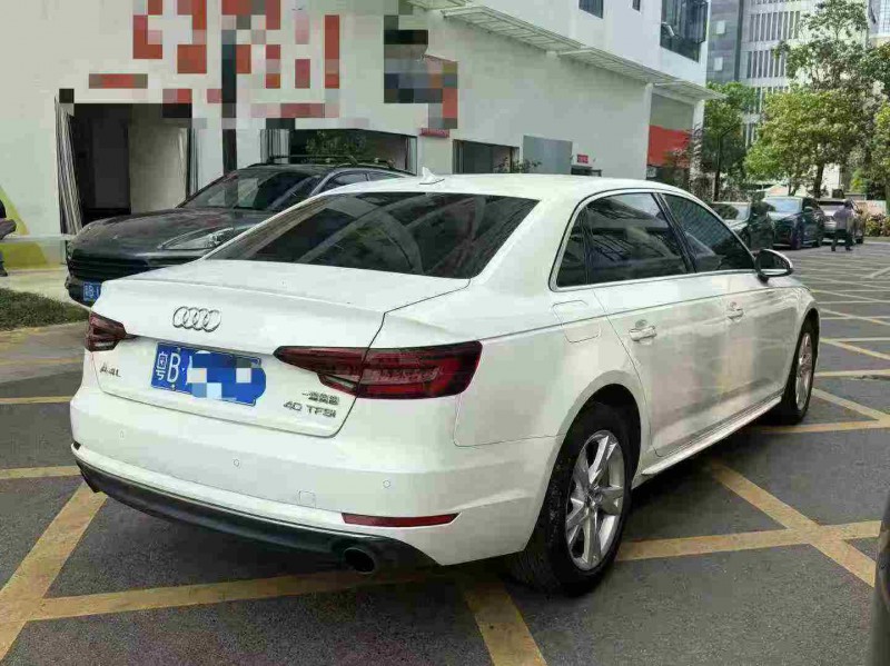 深圳18年奥迪A4L7