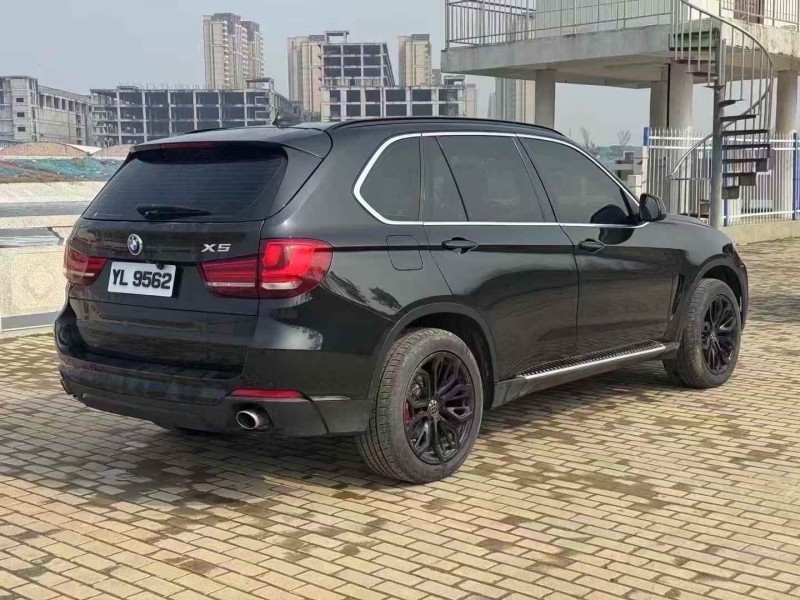 郑州15年宝马X58