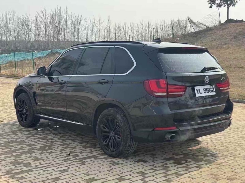 郑州15年宝马X59