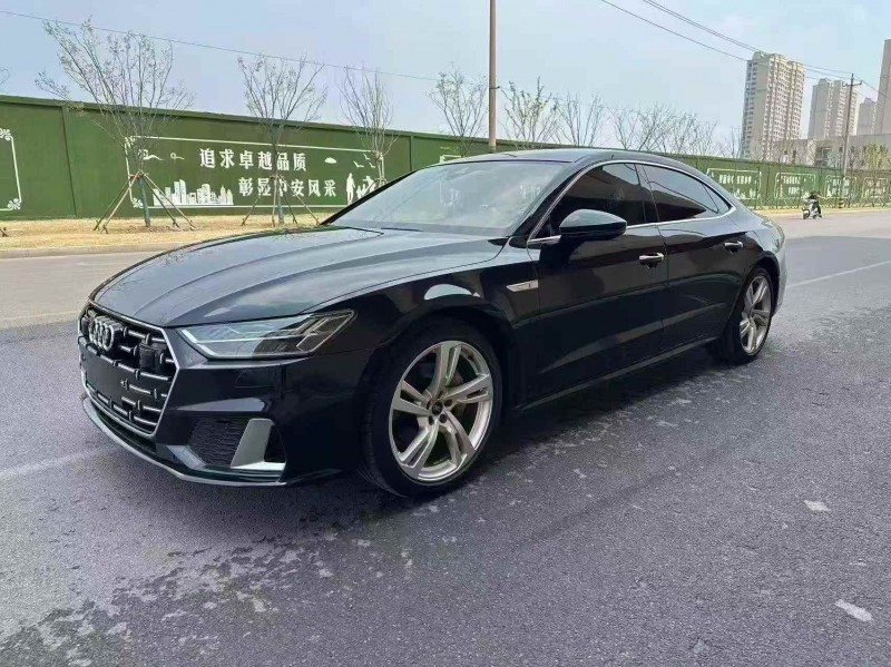 济宁24年奥迪A6L2