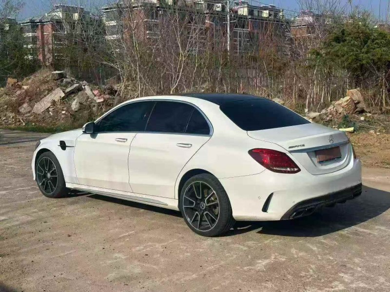 东营17年奔驰C7