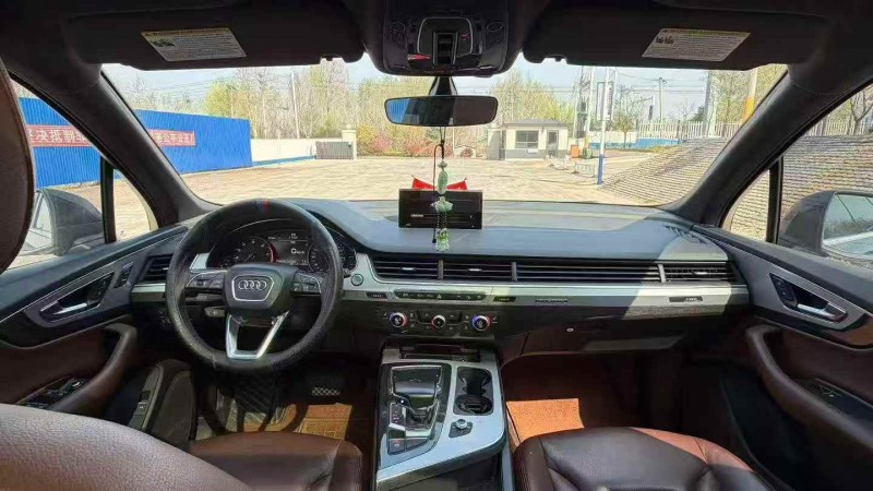 东营18年奥迪Q76