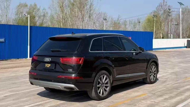 东营18年奥迪Q77