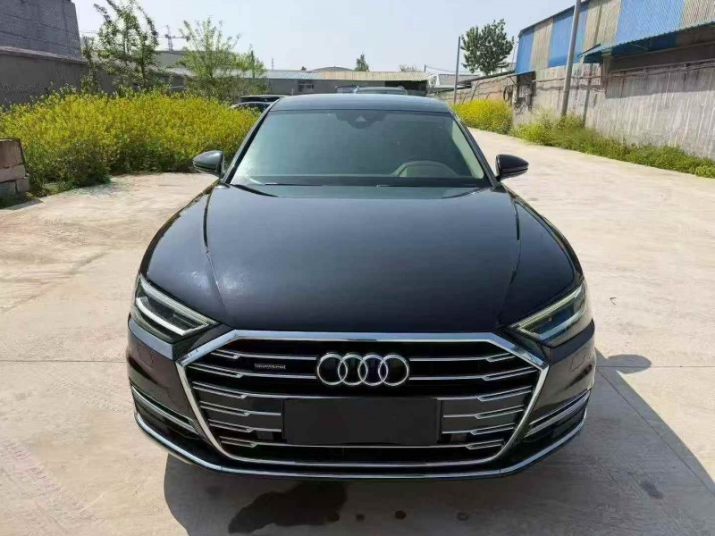济宁19年奥迪A6L1