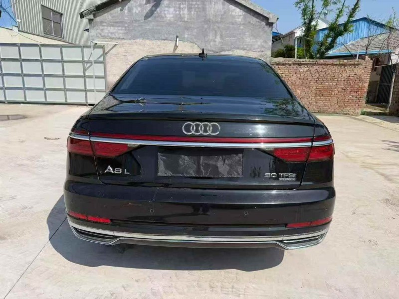 济宁19年奥迪A6L9
