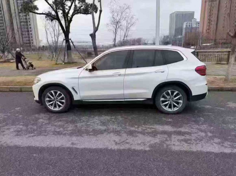 宜昌20年宝马X38