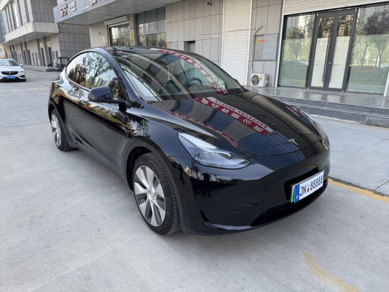 济宁23年特斯拉MODEL Y2