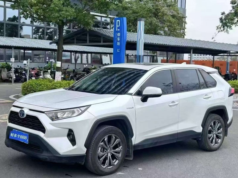 广州24年丰田RAV4荣放3