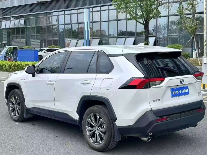 广州24年丰田RAV4荣放7