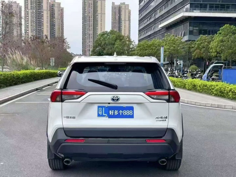 广州24年丰田RAV4荣放9