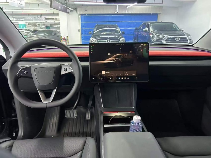 广州25年特斯拉MODEL Y5
