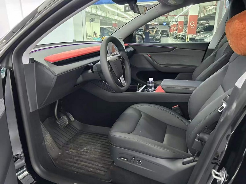 广州25年特斯拉MODEL Y6