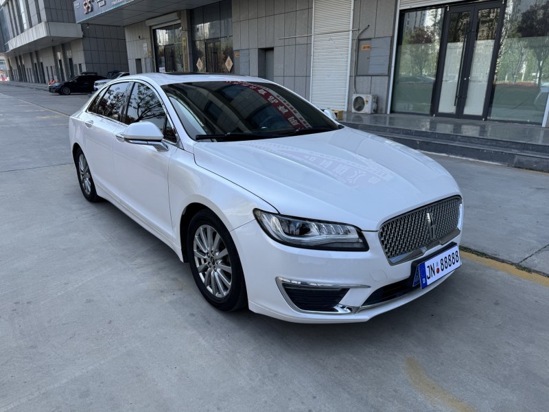 济宁18年林肯MKZ2