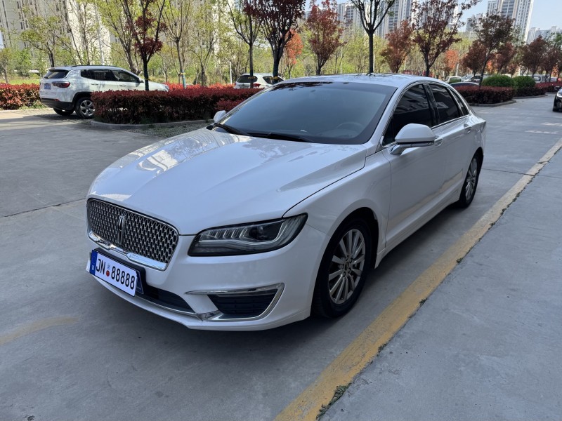 济宁18年林肯MKZ3