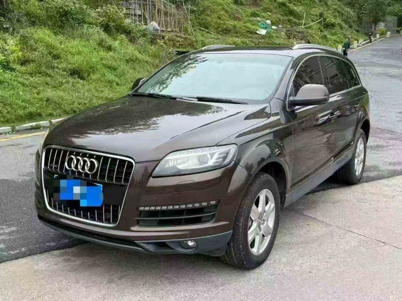 南平14年奥迪Q73