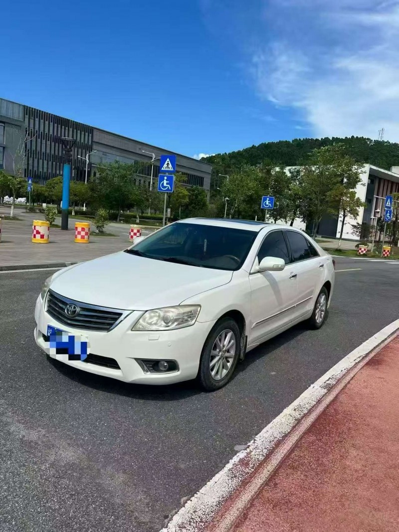 广州11年丰田凯美瑞2