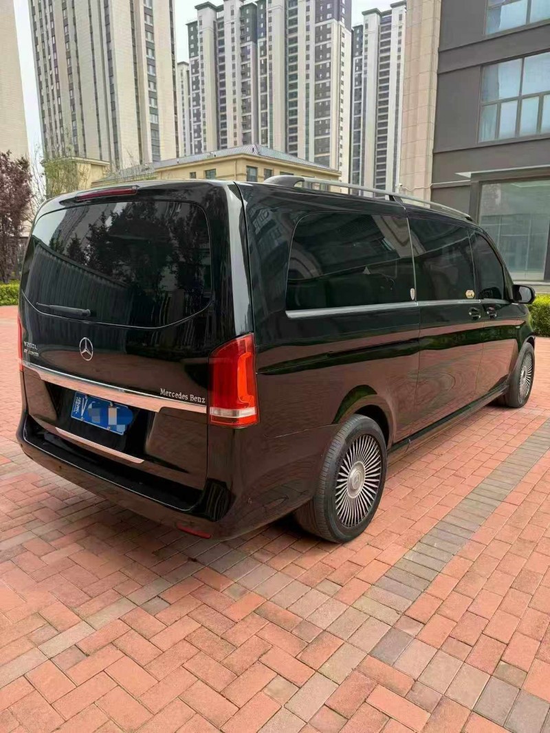 郑州18年奔驰V9