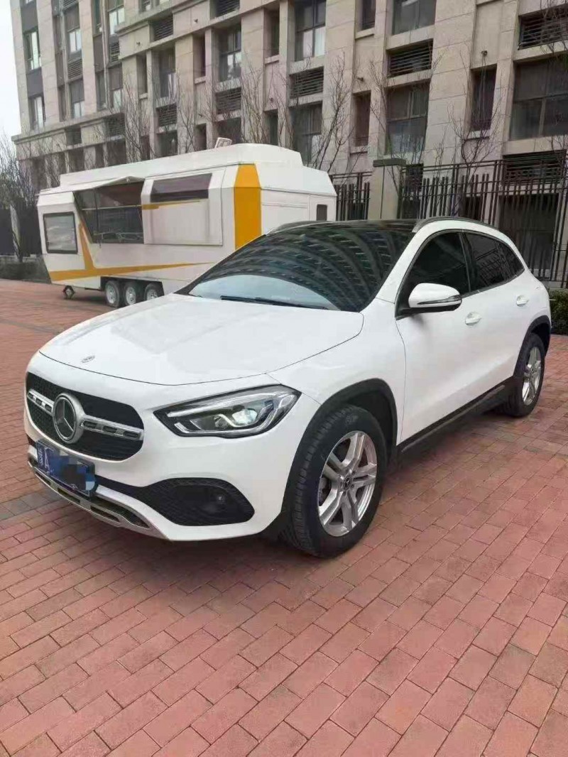 郑州23年奔驰GLA2