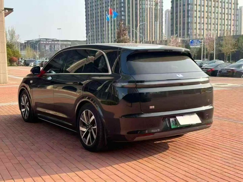 郑州23年理想L79