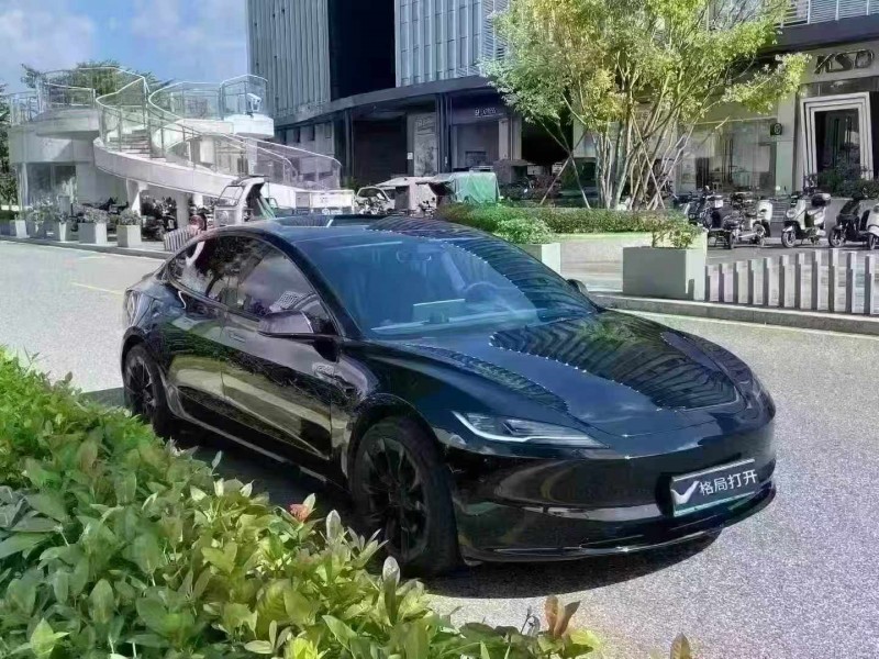 深圳23年特斯拉MODEL 32