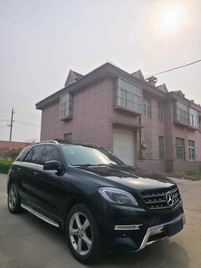 济宁13年奔驰ML3