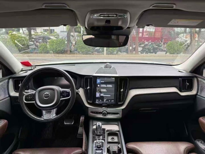 深圳18年沃尔沃XC603