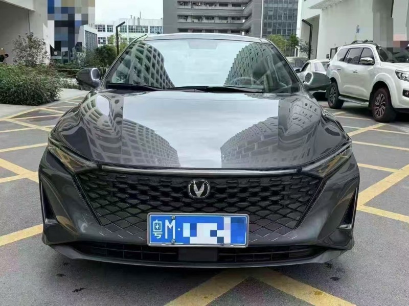 深圳24年长安汽车睿骋1