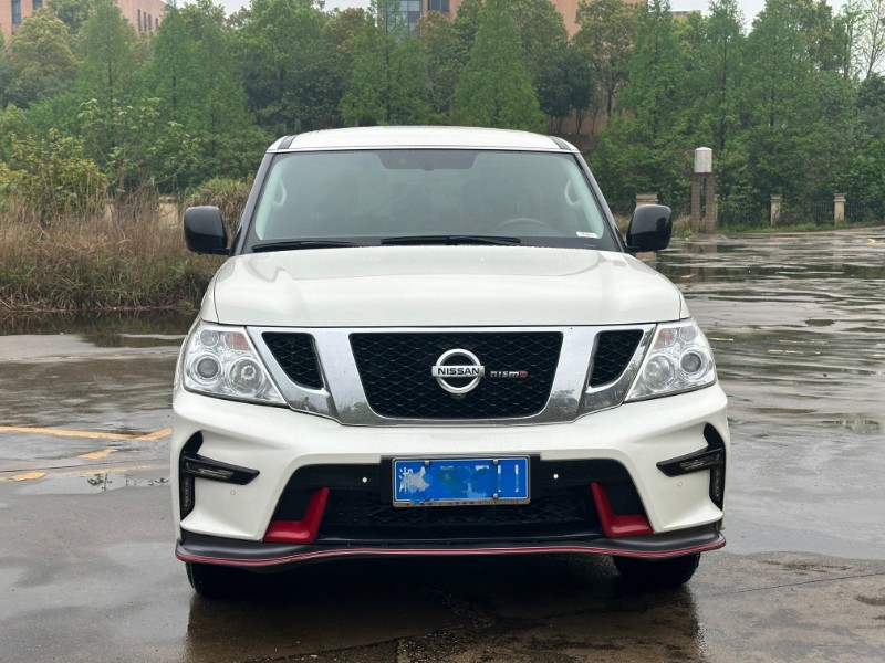 长沙19年日产途乐1
