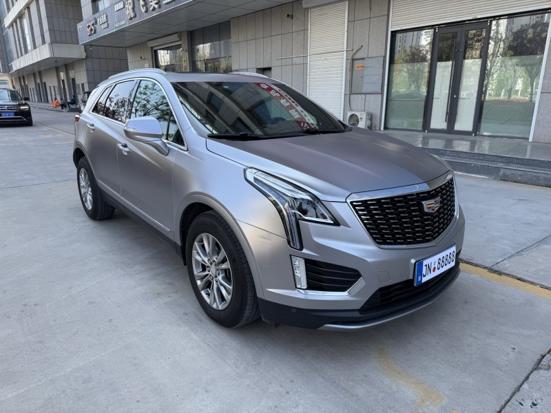 济宁22年凯迪拉克XT53