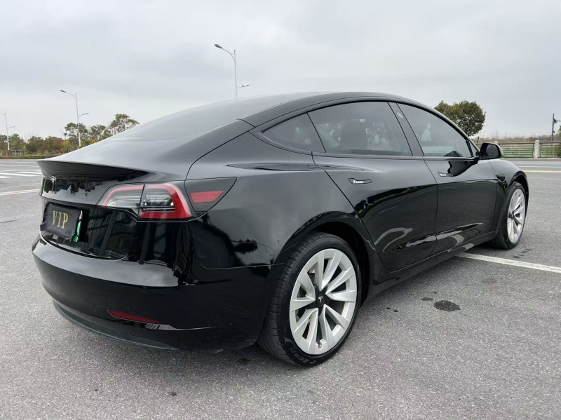 南通23年特斯拉MODEL 35