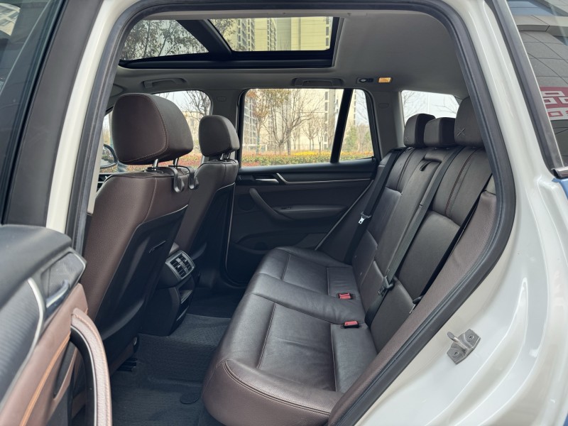 济宁17年宝马X35