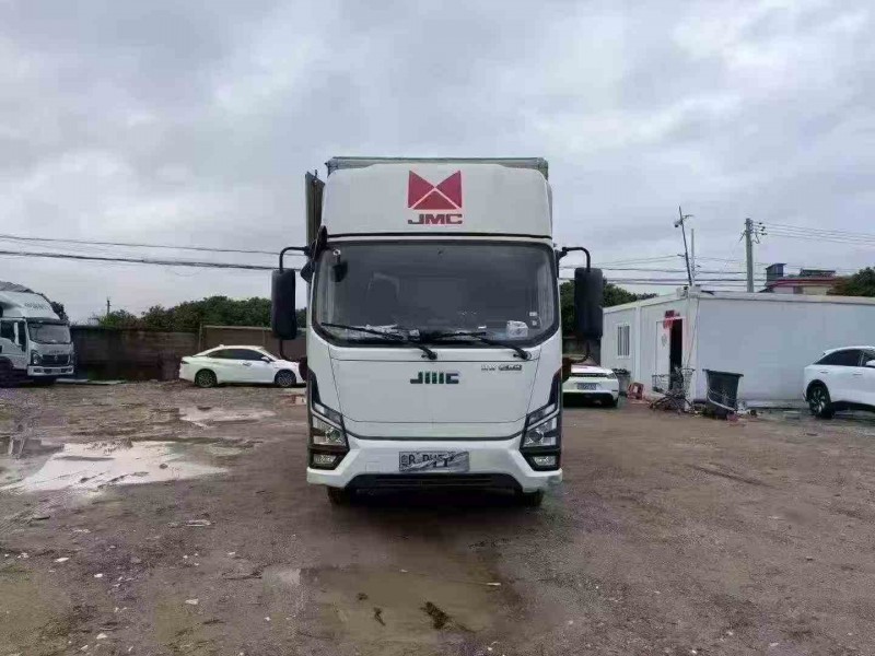 珠海24年江铃金琥EV1