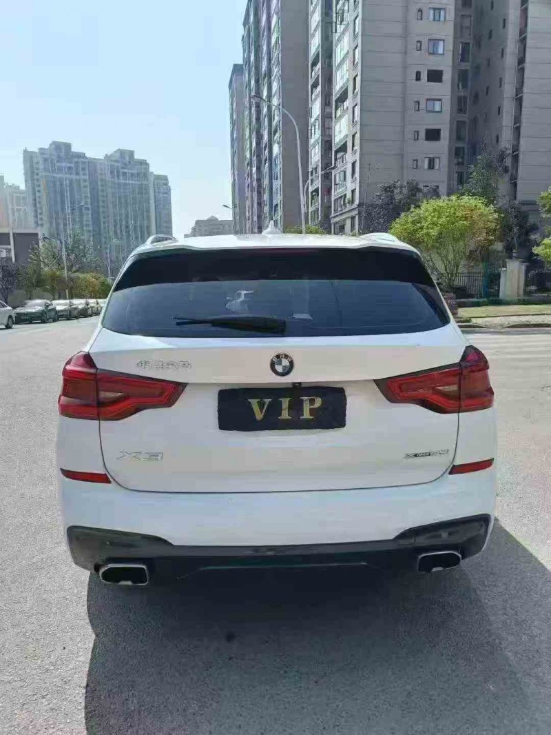 六盘水20年宝马X38