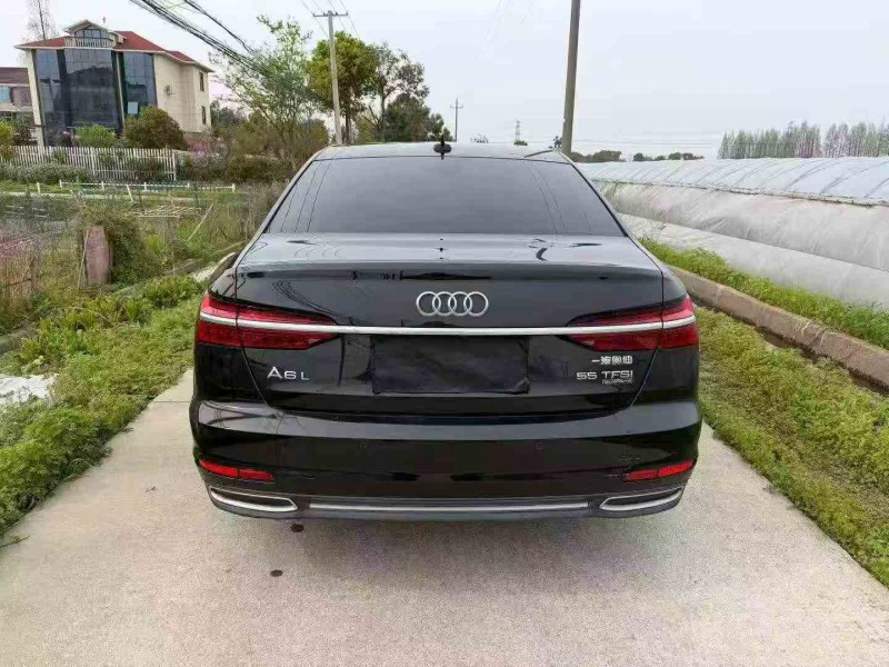 嘉兴21年奥迪A6L9