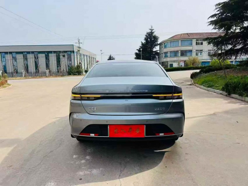潍坊23年比亚迪驱逐舰9