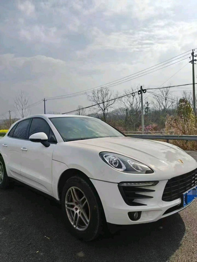 南通16年保时捷Macan2