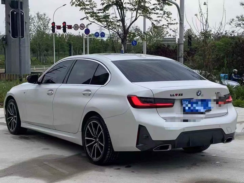 武汉24年宝马3系9
