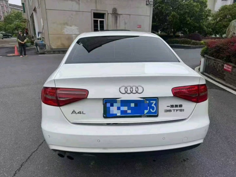 嘉兴15年奥迪A4L4