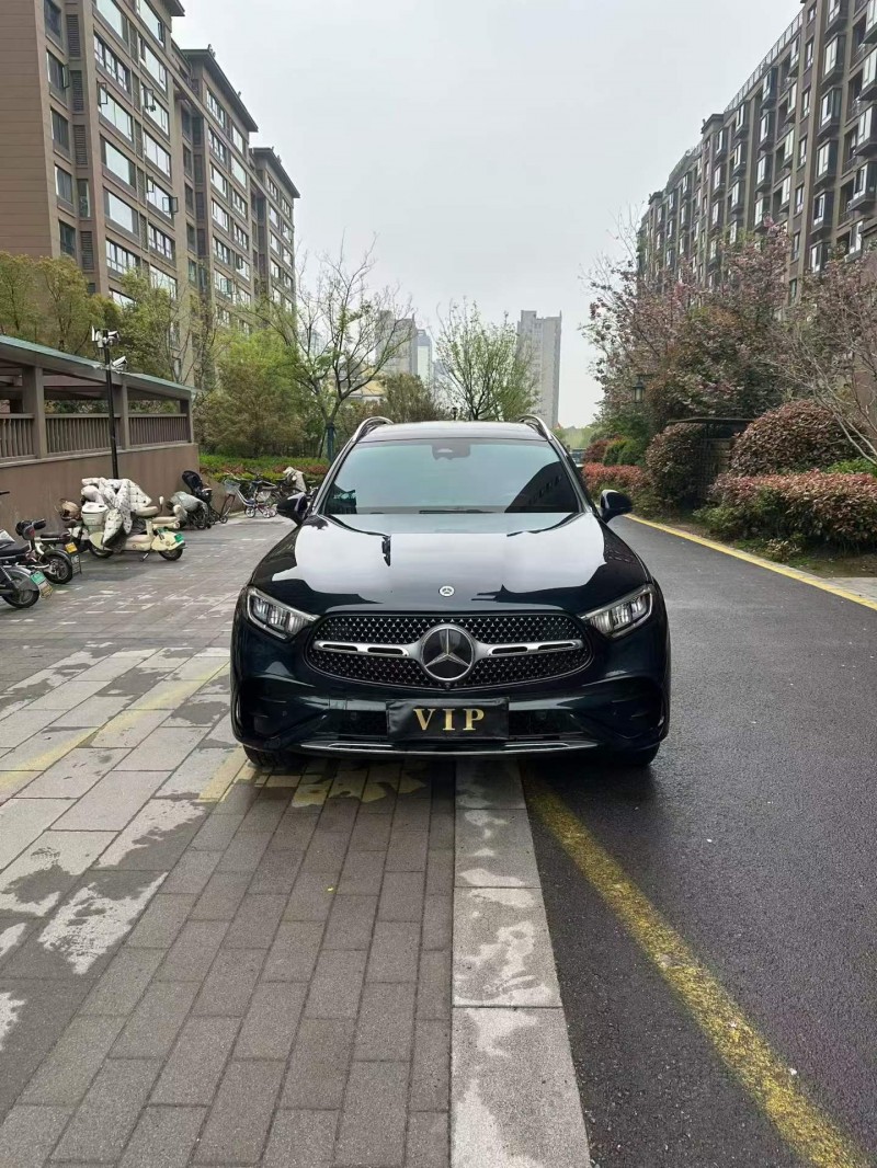 徐州25年奔驰GLC1