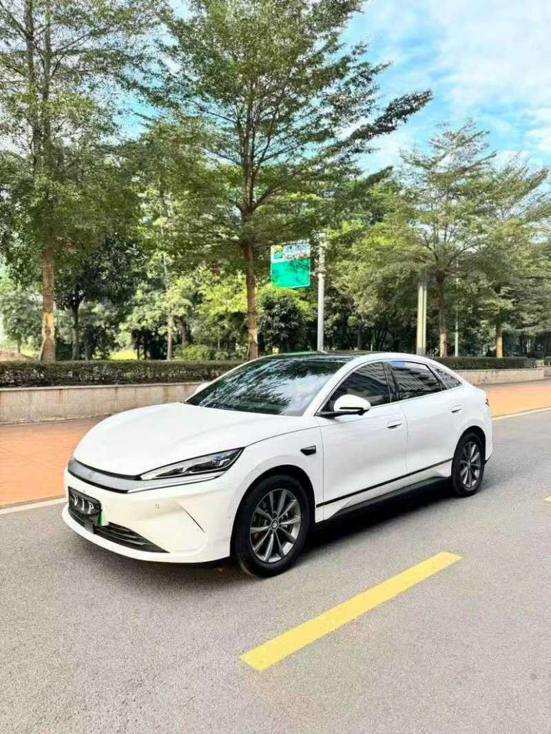 东莞25年比亚迪秦3