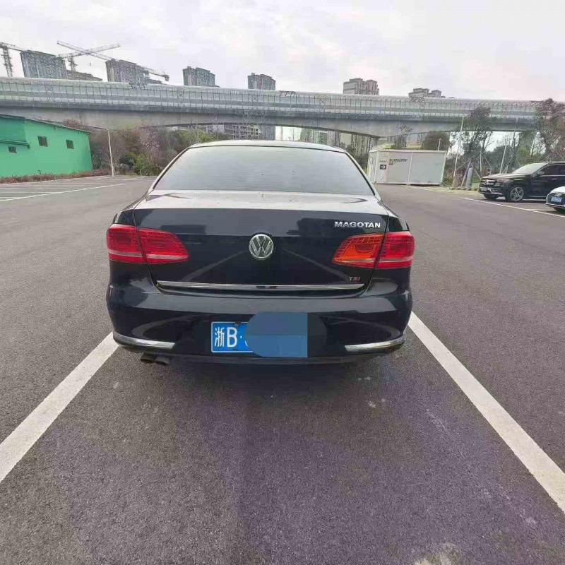 嘉兴13年大众迈腾7