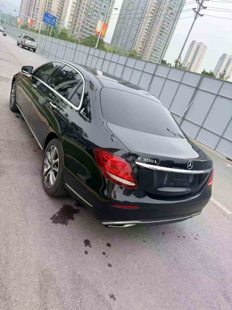 德阳19年奔驰E7