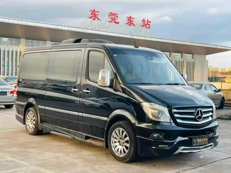 东莞16年奔驰凌特3