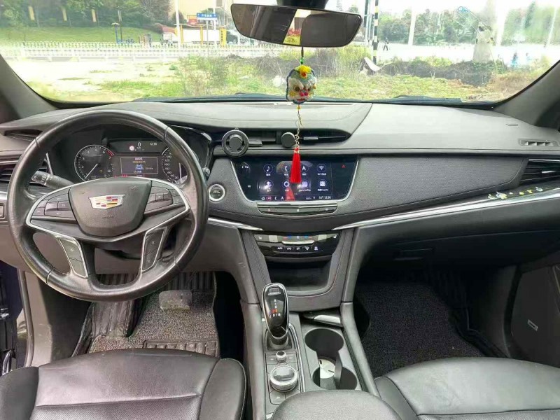 安阳19年凯迪拉克XT55